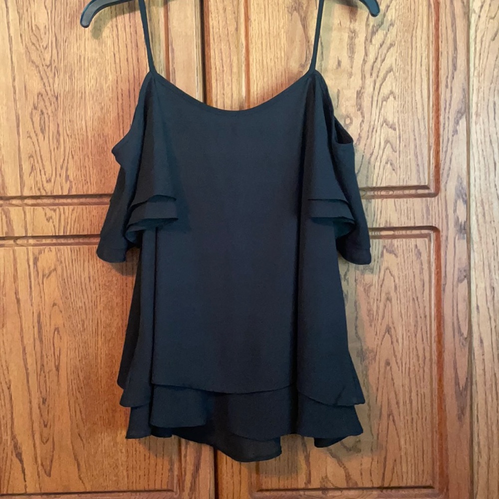 Black Off the Shoulder Blouse Size Large